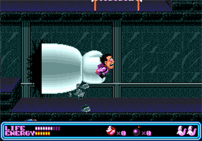 A Ghostbuster leaping through a facility in Ghostbusters: Special Edition gameplay